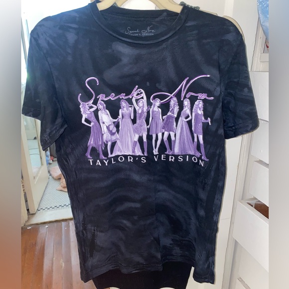 Taylor Swift Speak Now TV Tie Dye T-Shirt - Picture 1 of 1
